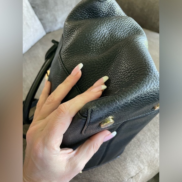 Michael Kors Riley large black pebbled leather crossbody handbag satchel! - Picture 9 of 16